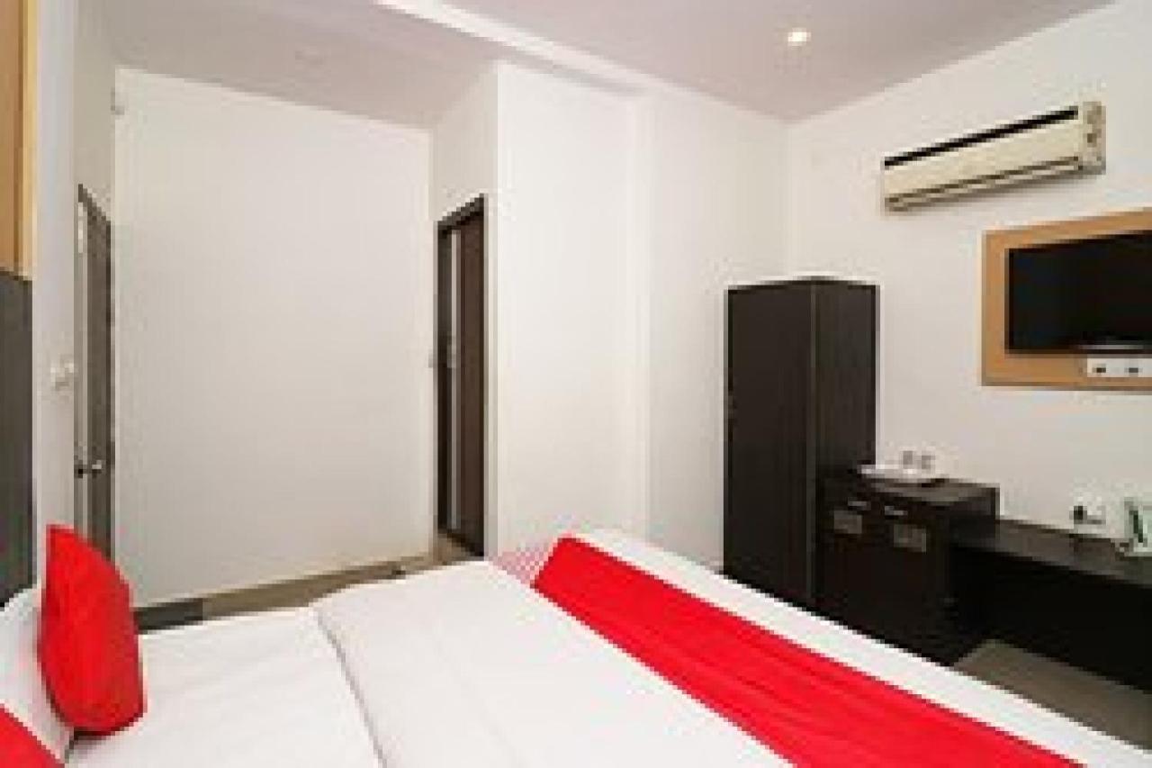 Capital O Hotel Surya Continental 러크나우 외부 사진